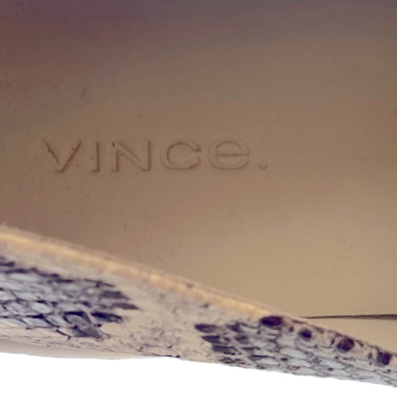 VINCE Saxon Snakeskin-Embossed Leather Sneakers Size 6 Platform Blue Gray EUC - Picture 8 of 9